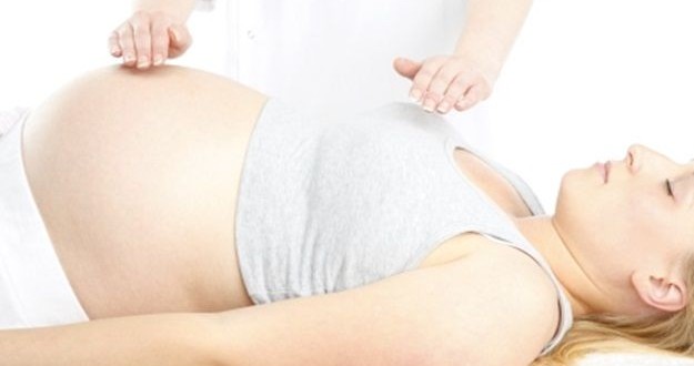 Terapia-Reiki-durante-el-embarazo