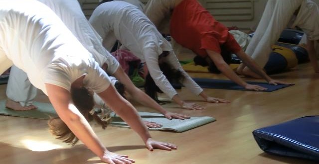 03 de Junio – Sadhana Kundalini Yoga